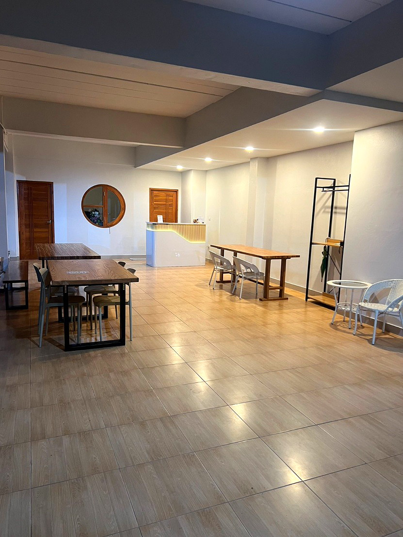 Pictures of The House 101 14/45