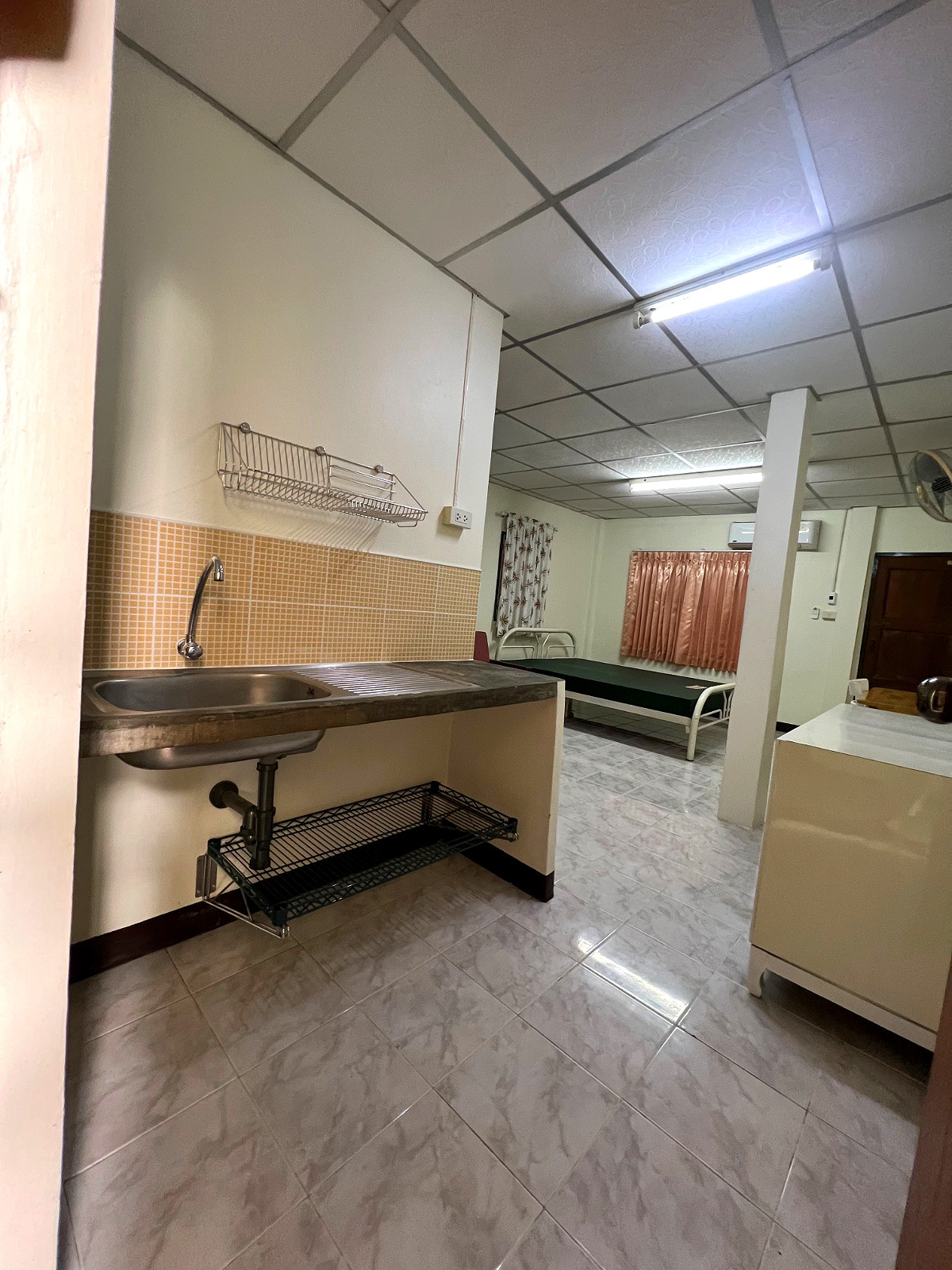 รูปภาพ หอพักศิริเพ็ญ B ท่าพระ (อยู่ในซอยเพชรเกษม16) (ใกล้ MRTท่าพระ เดินประมาณ7นาที) | อพาร์ทเม้นท์ หอพัก ที่พัก ห้องพัก - รูปที่ 5/9