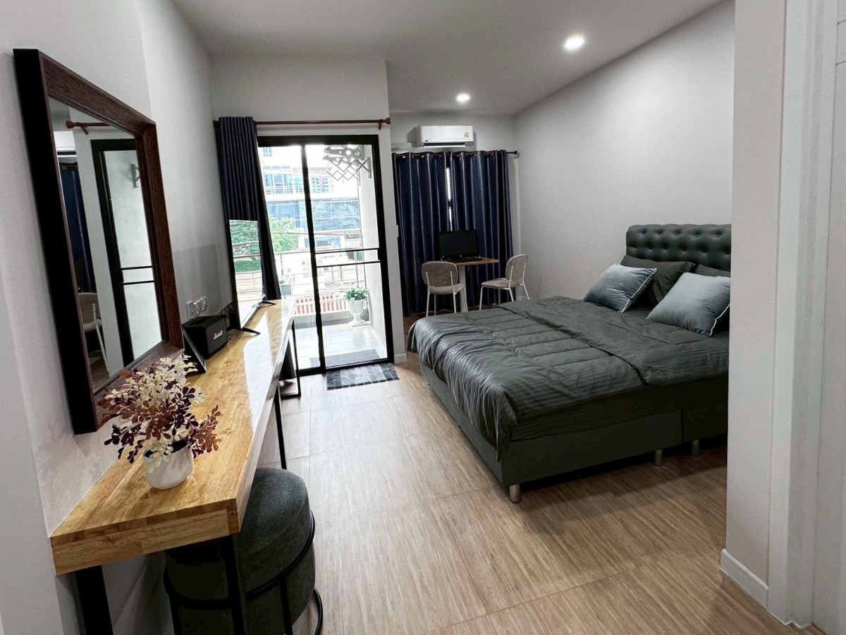 Condo · Lat Phrao, bangkok — photo 2