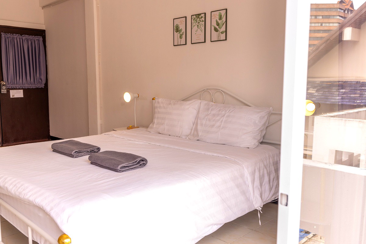 Pictures of Service apartment 1 km to Nimman 800 m. to old town 42/72