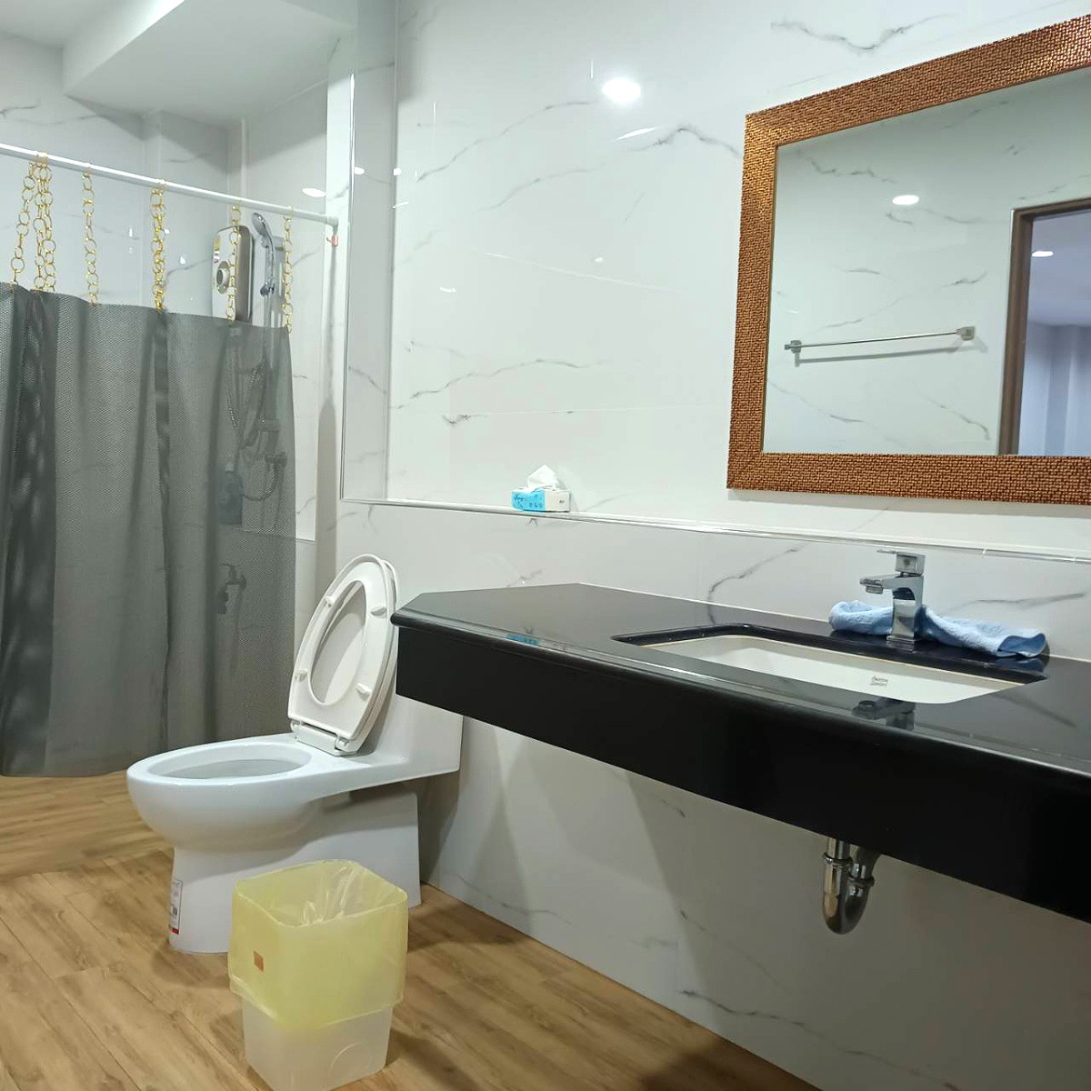 Pictures of Elderly Care Home 10/13