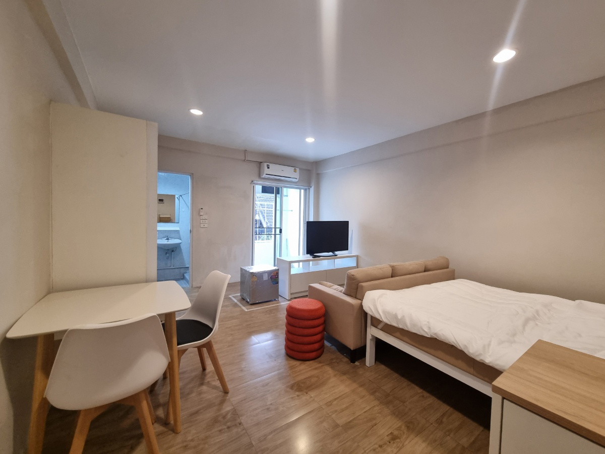 Condo · Chatuchak, bangkok — photo 1