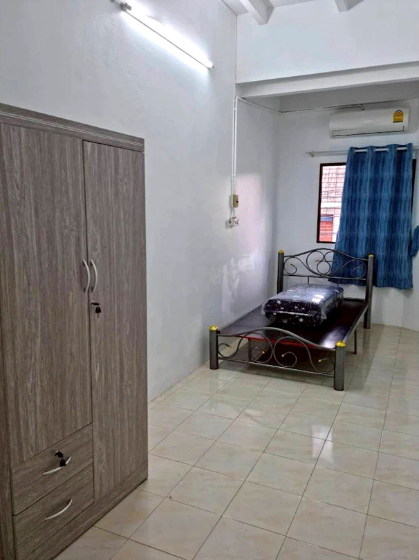 รูปภาพ หอพักอาจารย์กุ้ง 2 และ 3  ใกล้ เทคโนไทยญี่ปุ่น เพียง 200 เมตร เดินได้ | อพาร์ทเม้นท์ หอพัก ที่พัก ห้องพัก - รูปที่ 10/16