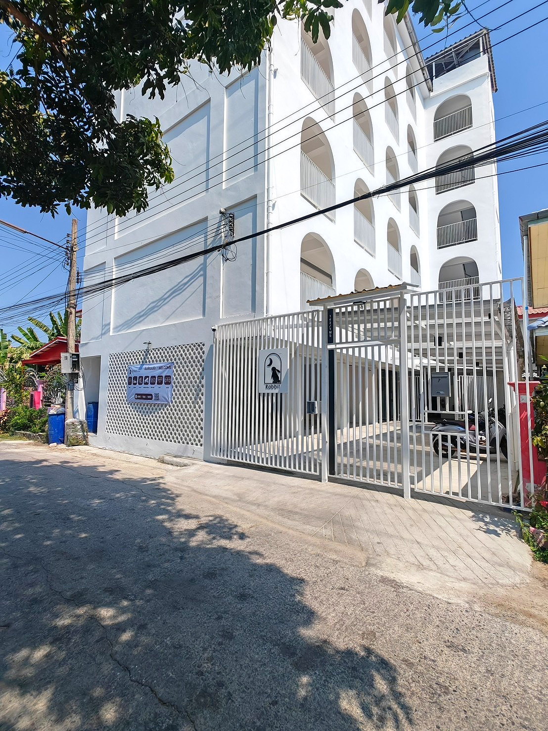 Pictures of RABBIT APARTMENT 1/12