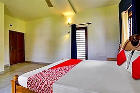 Pictures of OYO 457 Panasan Villa 5/11