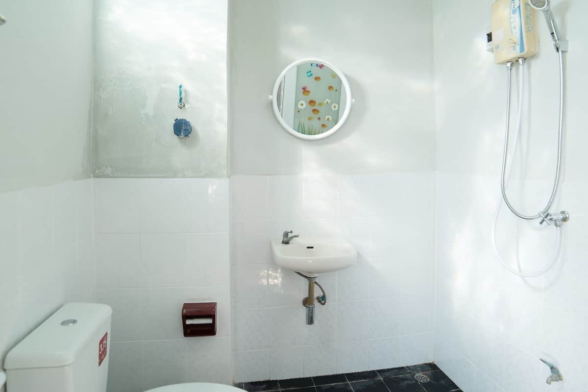Condo · Bang Na, bangkok — photo 2