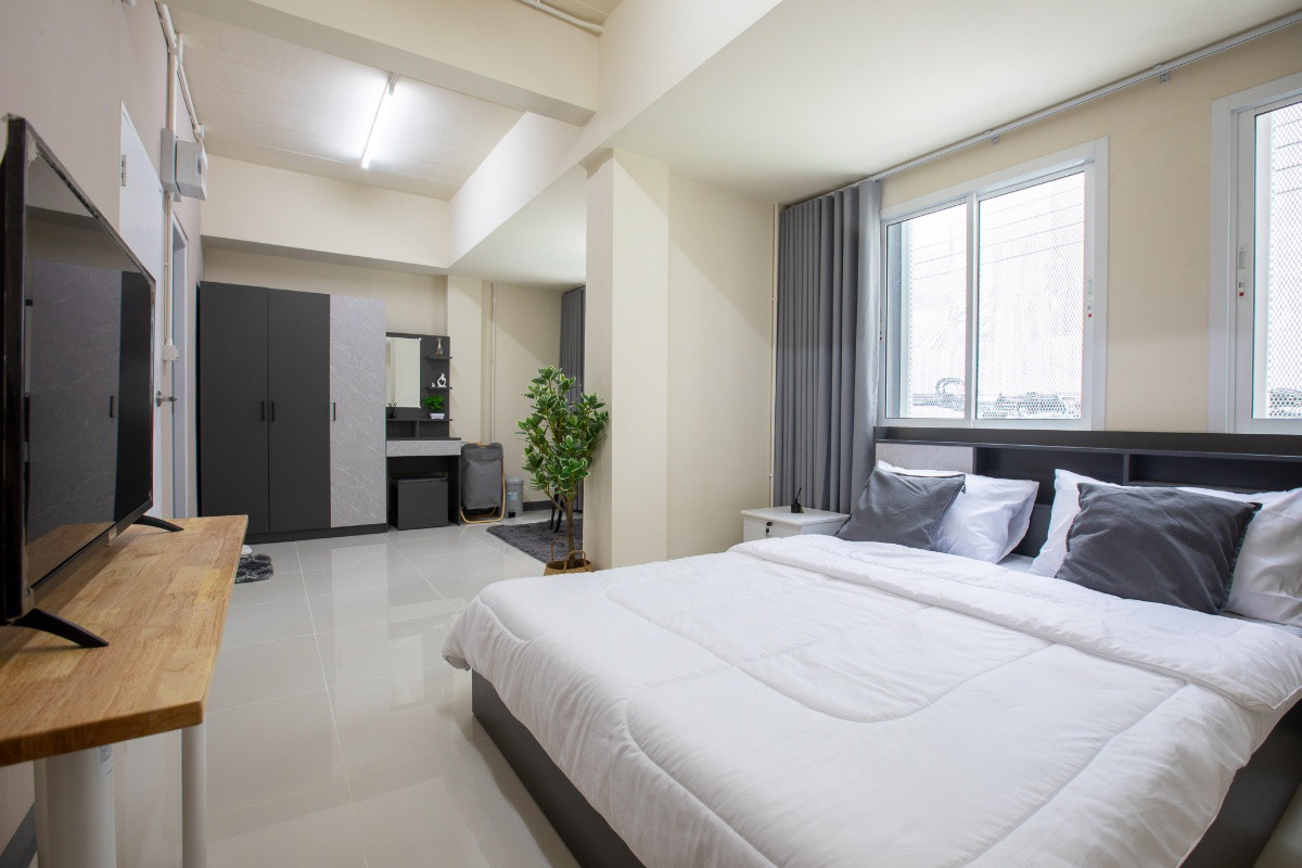 Condo · Bang Khen, bangkok — photo 2