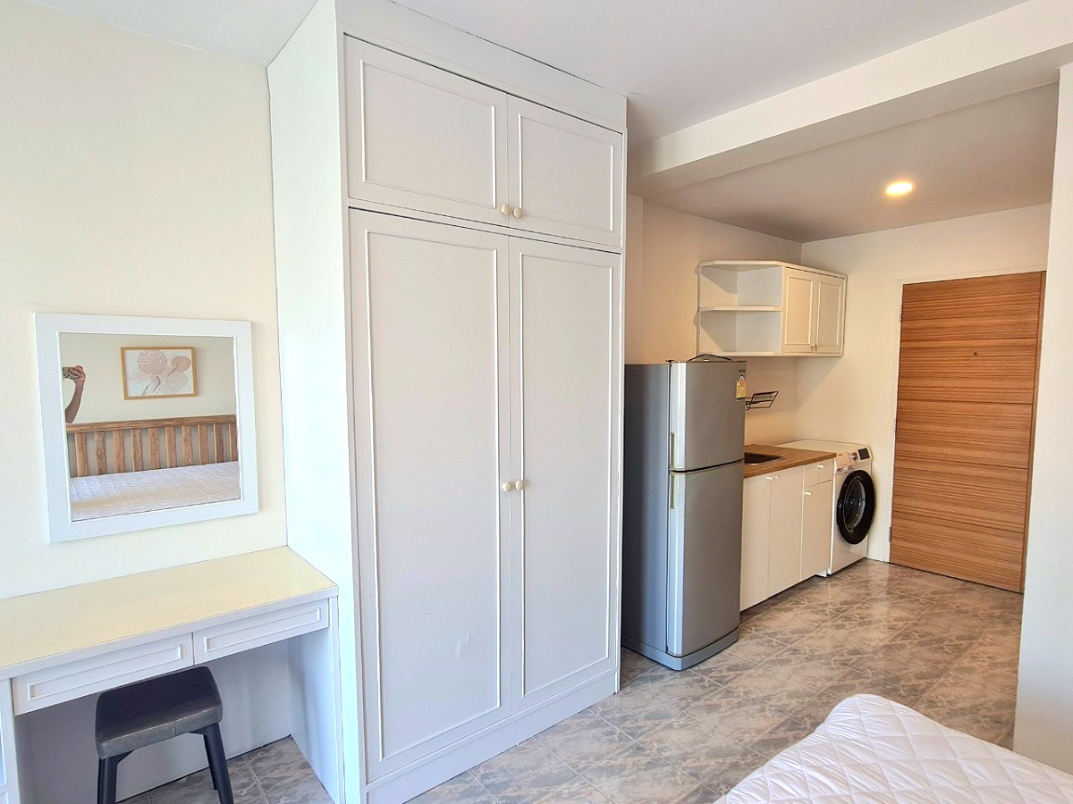 Pictures of Happy place tower 3/5