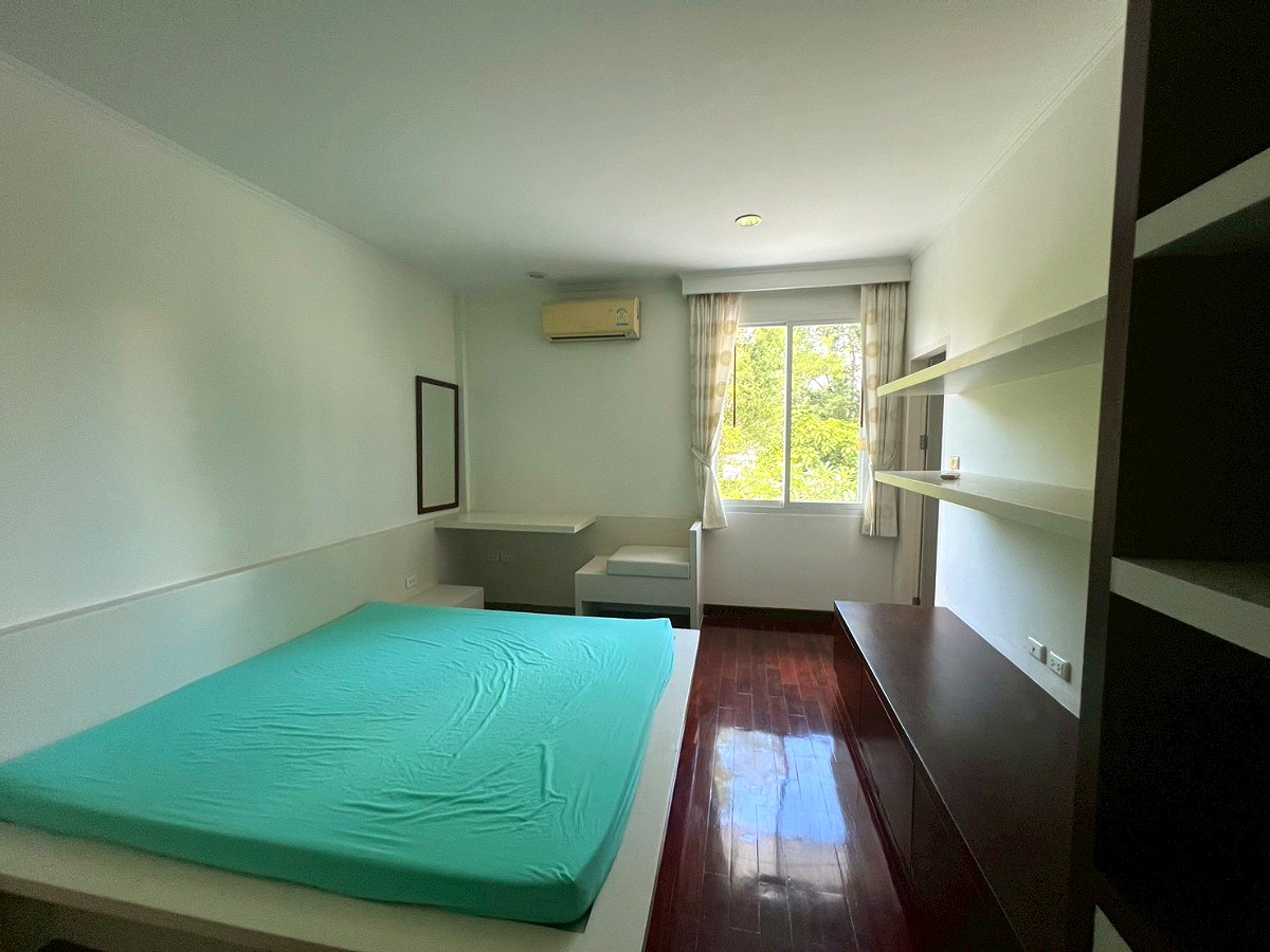 Pictures of Baan Lat Phrao Exclusive 40/80