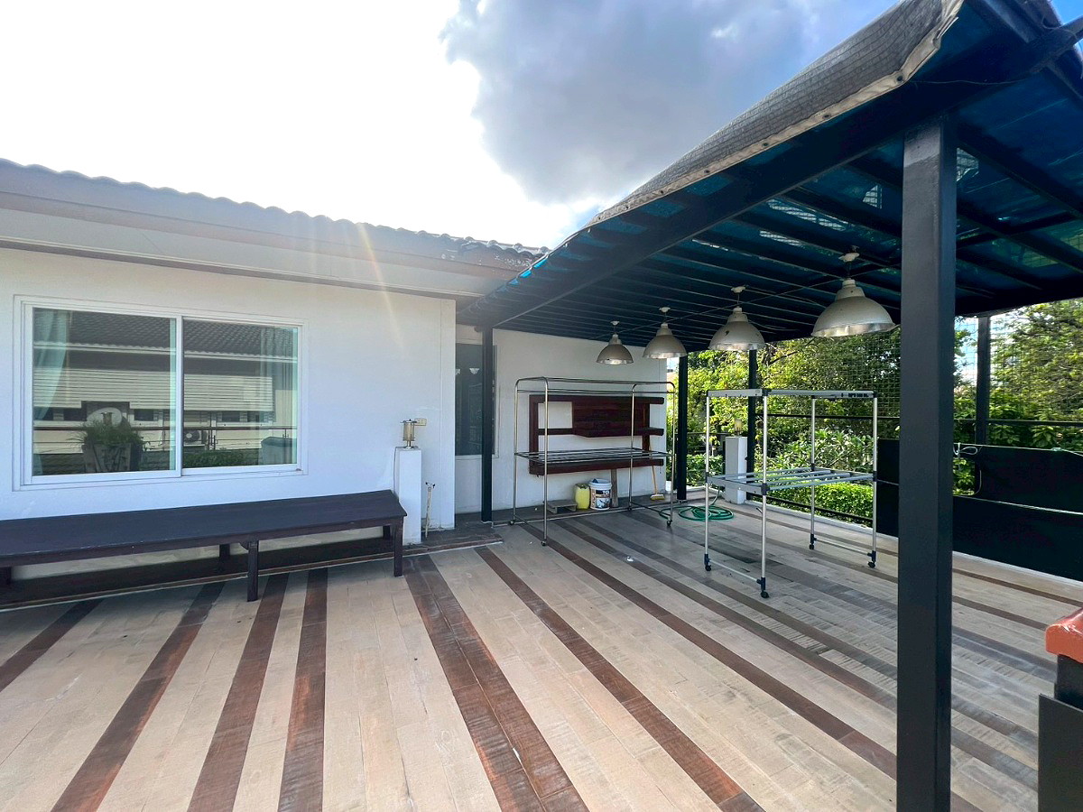 Pictures of Baan Lat Phrao Exclusive 71/80