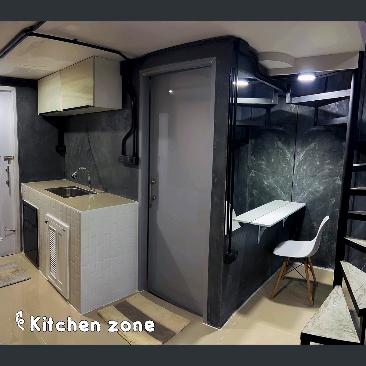 Pictures of The act room 8/12