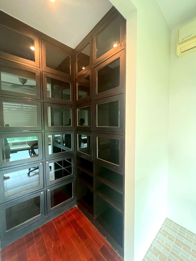 Pictures of Baan Lat Phrao Exclusive 35/80