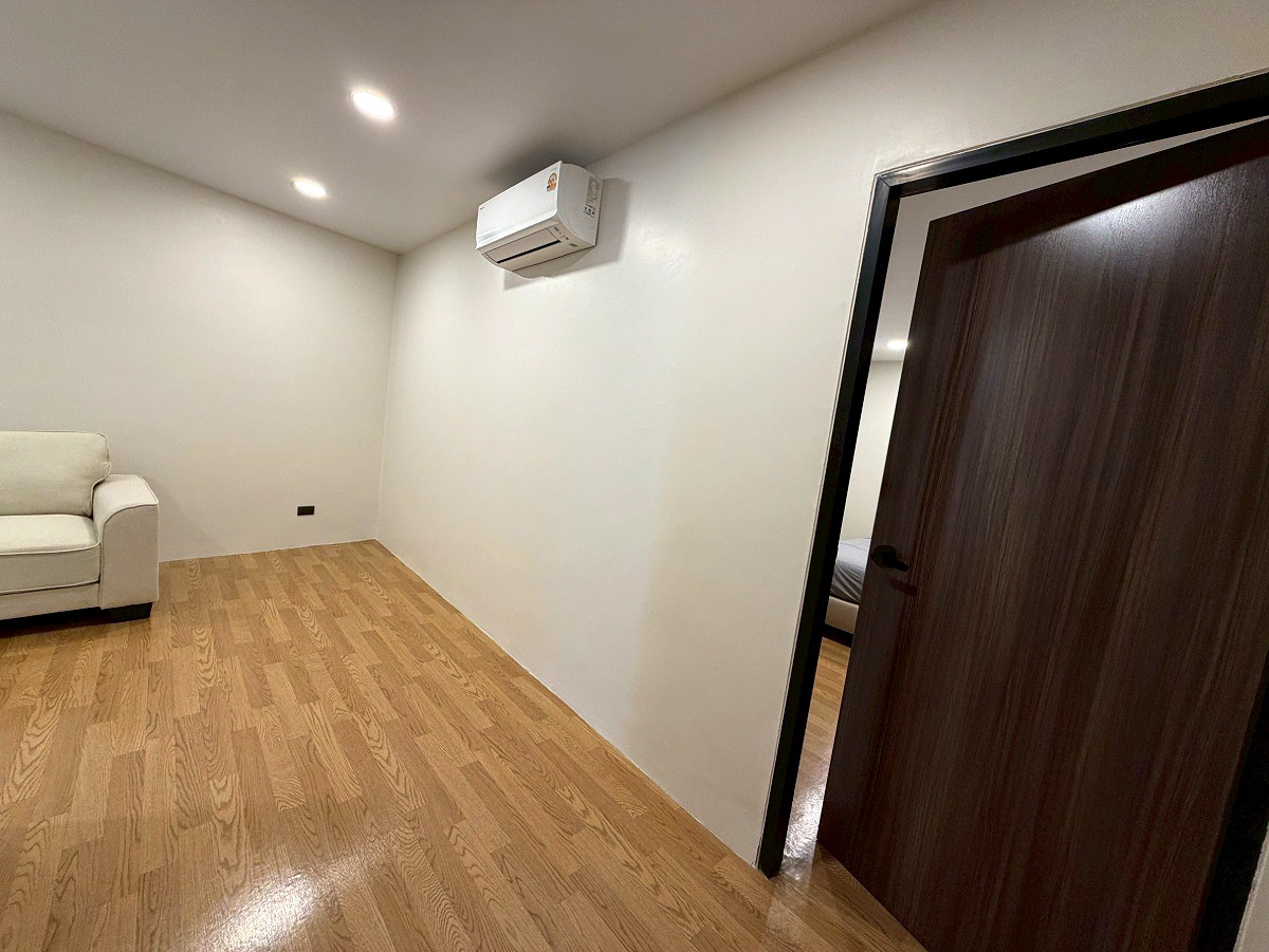 Pictures of Paus Living 24/26