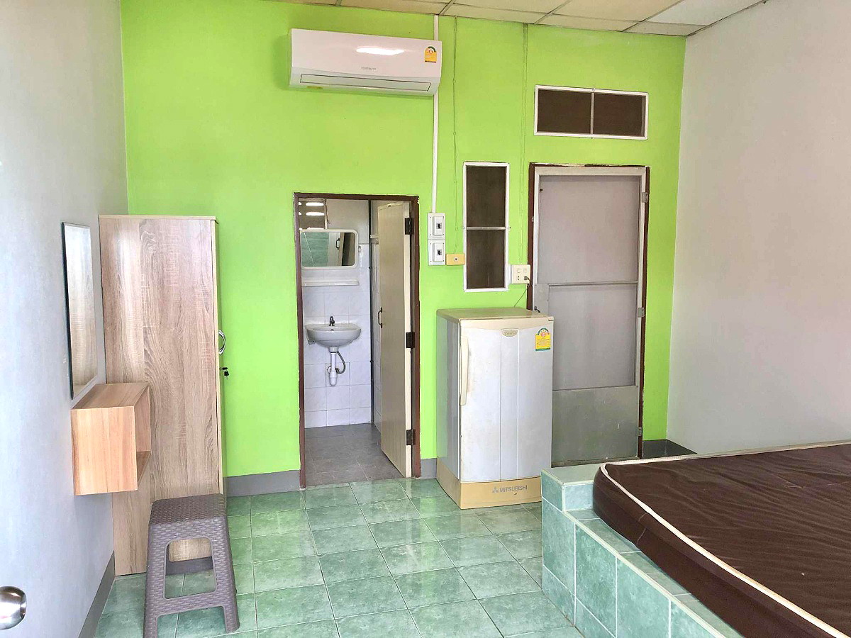 Pictures of Siriporn Mansion 22/29