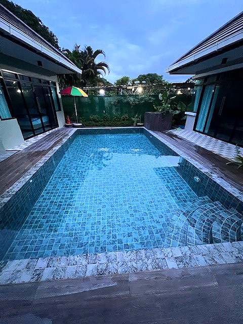 Pictures of Stingless  Villa  1/6