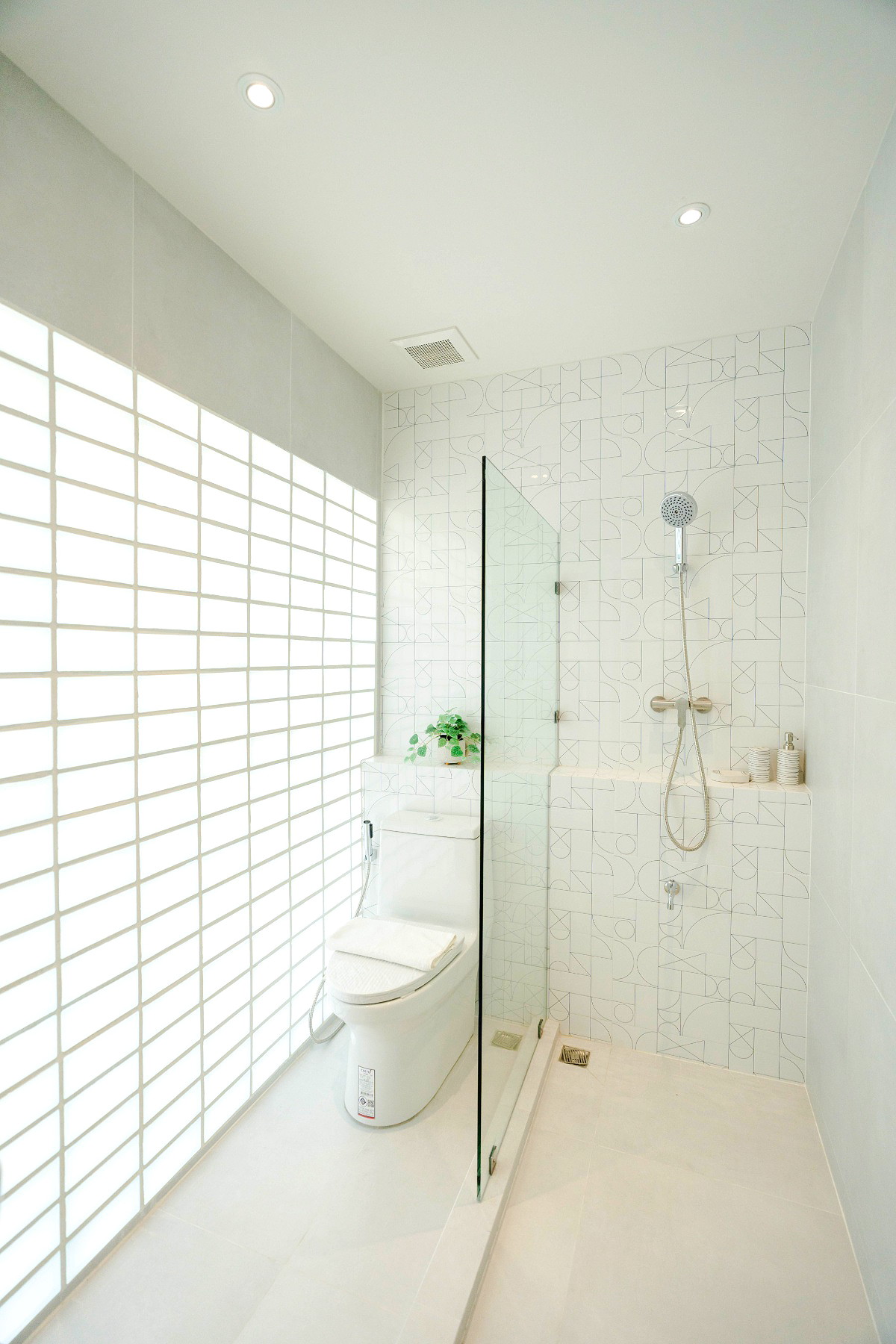 Pictures of I-Zen Residence  ( Pet Friendly Rooms Available ) 12/14