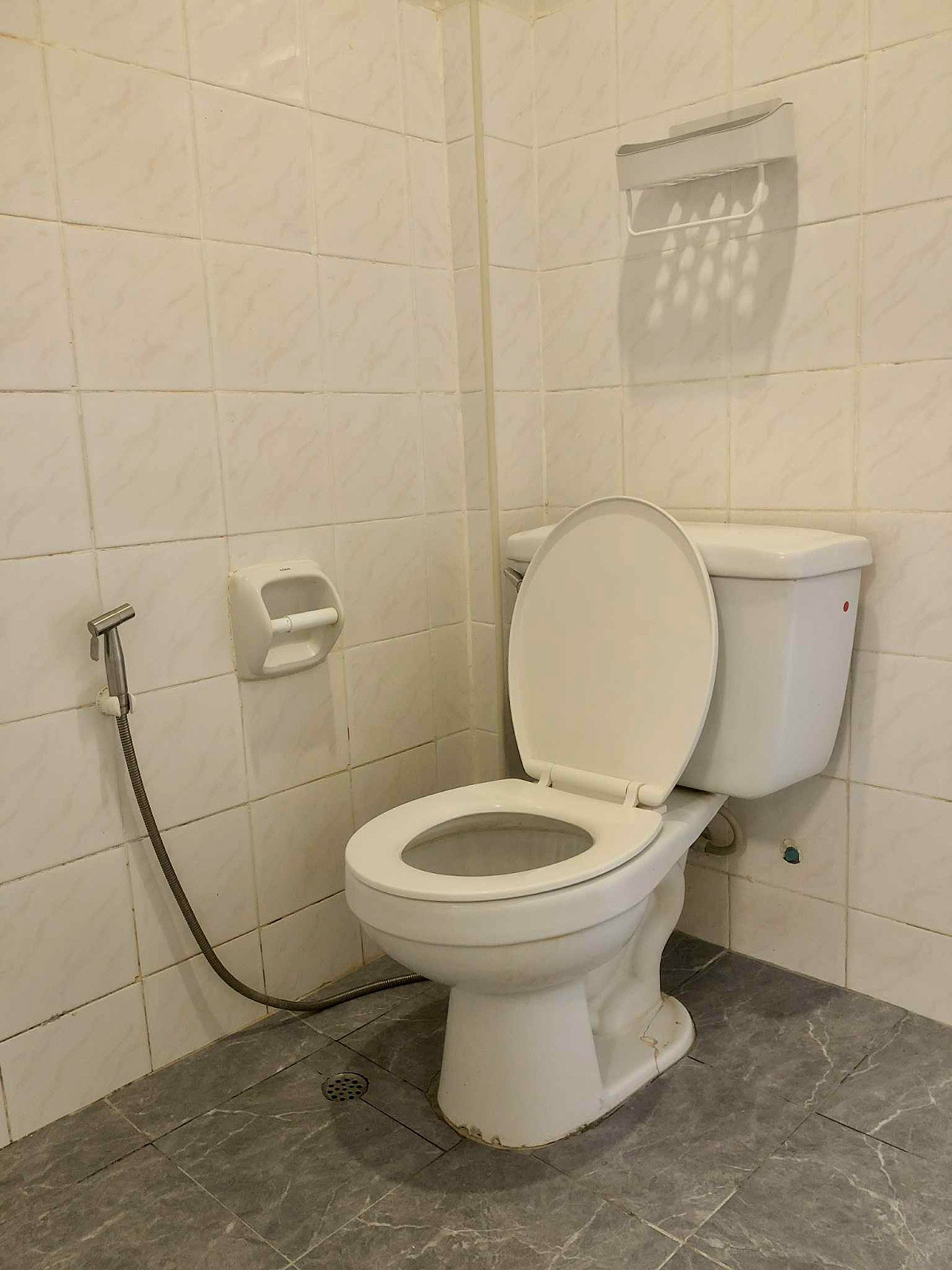 Pictures of Siriporn Mansion 28/29