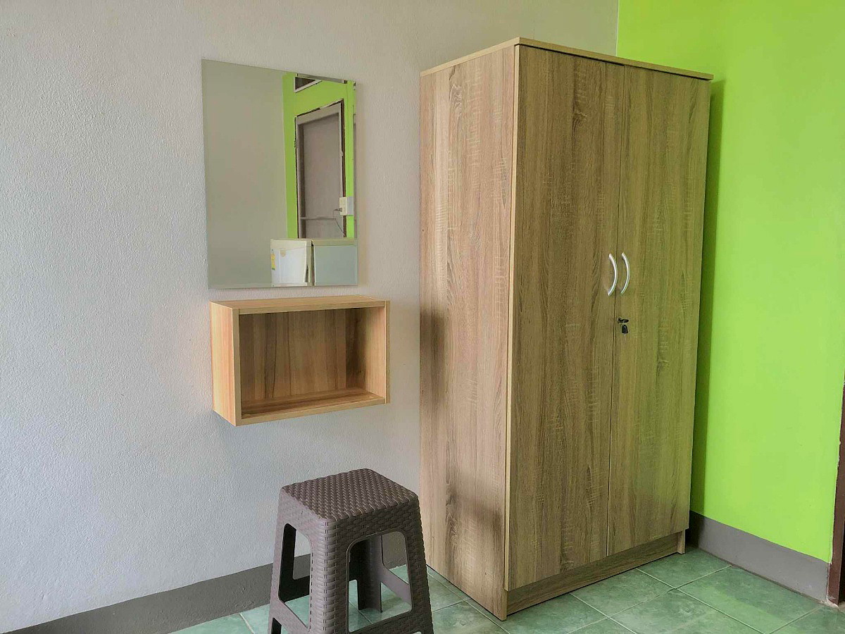 Pictures of Siriporn Mansion 23/29