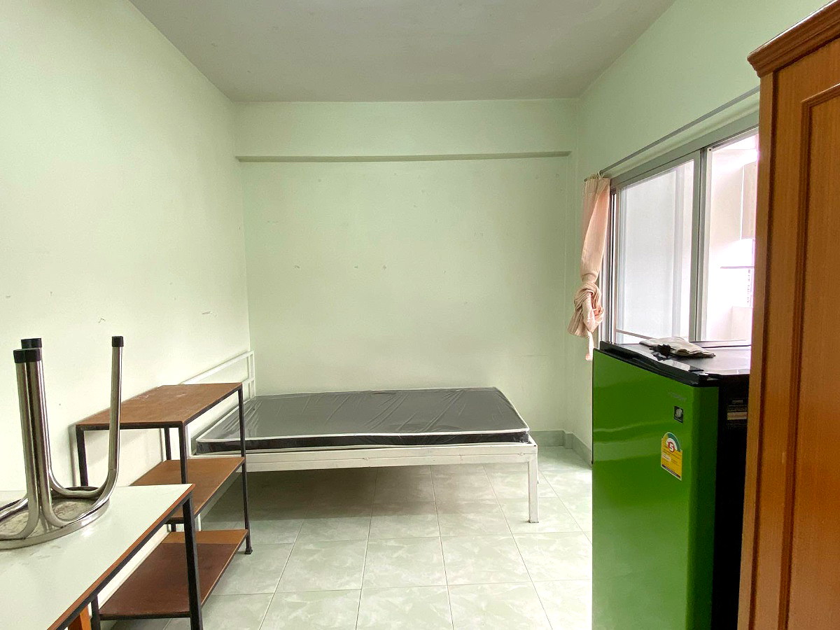 Pictures of Baan look mai apartment  3/16