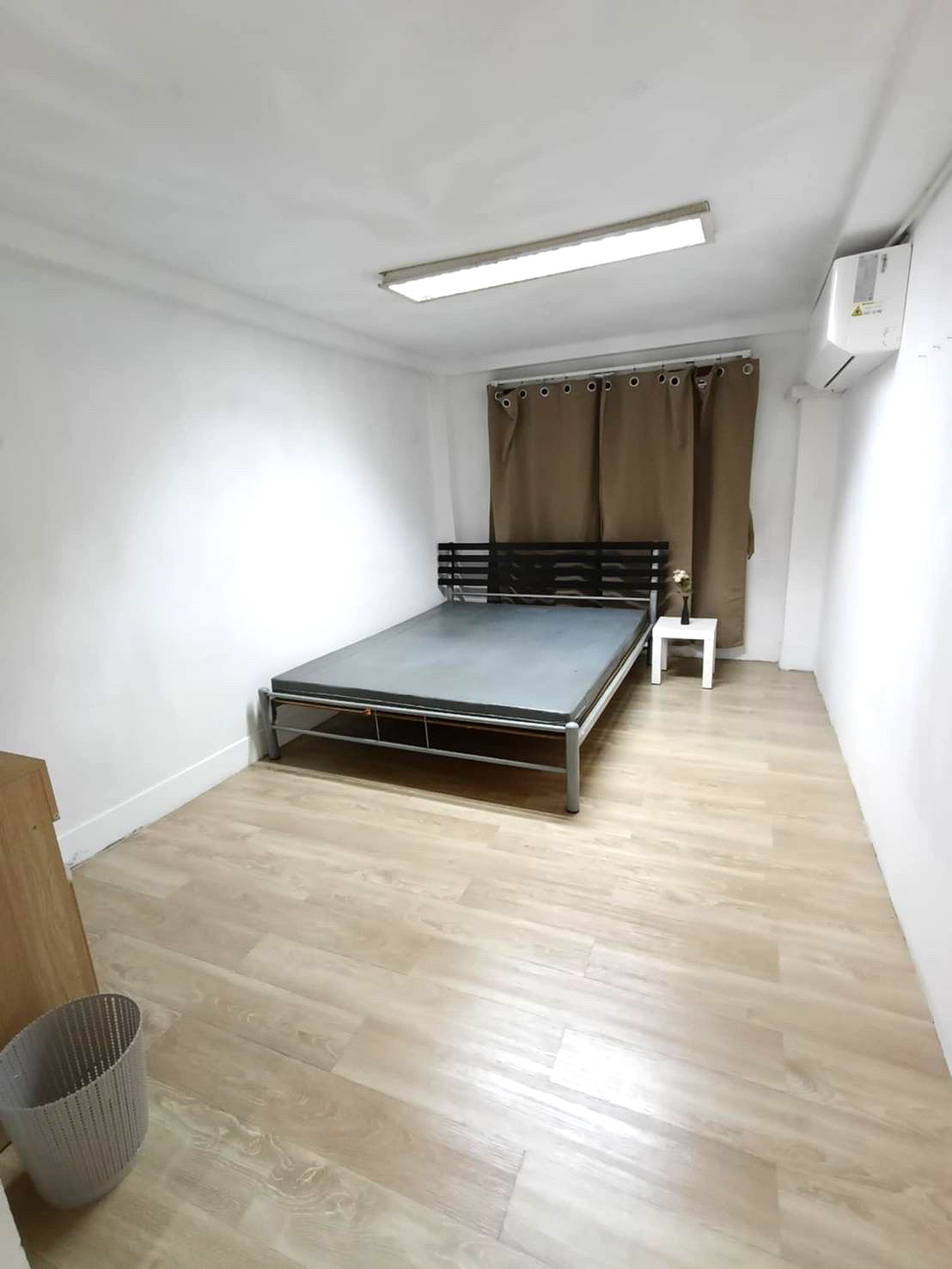 Pictures of Molly Apartment 6/13