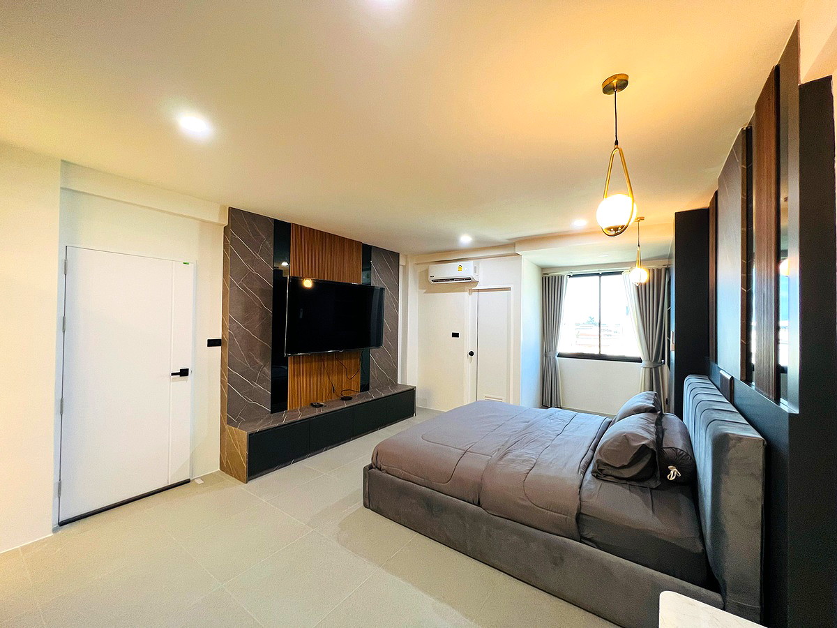 Pictures of Patong Condotel 4/6