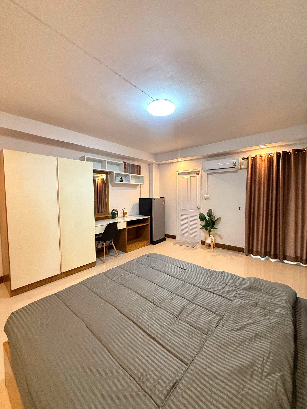 Pictures of PS Samakkee 3/10