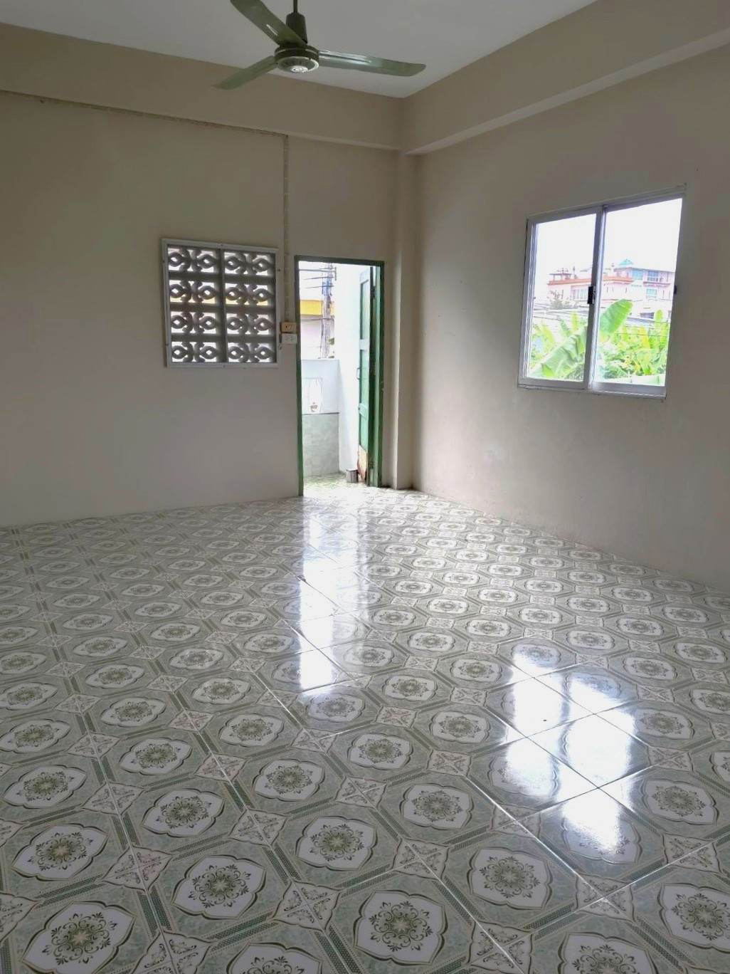Condo · Chom Thong, bangkok — photo 2
