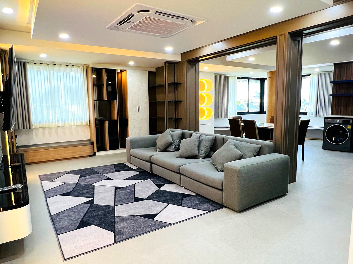 Pictures of Patong Condotel 1/6