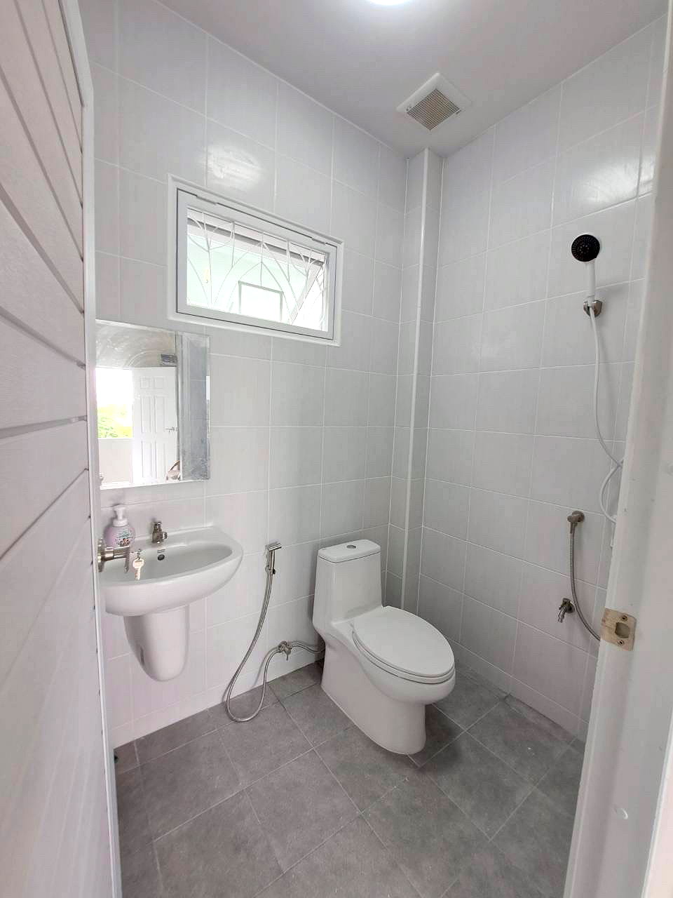 Pictures of Noodee Home 5/20