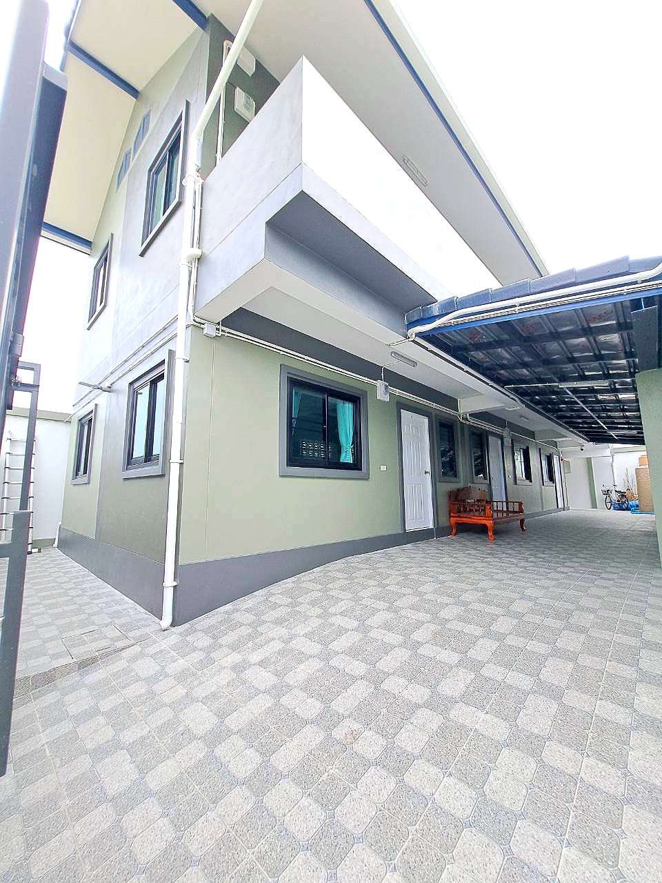 Pictures of Noodee Home 20/20