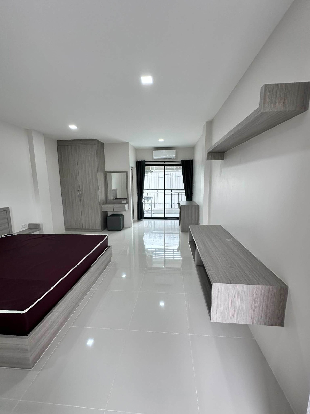 Condo — photo 3