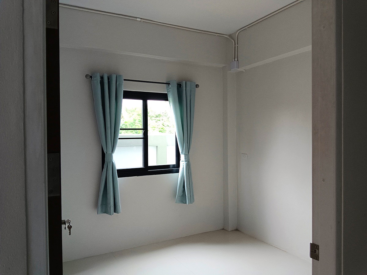 Pictures of Noodee Home 12/20