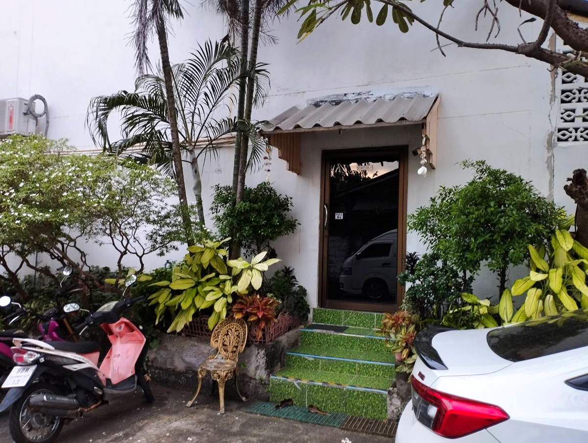 Pictures of ็HUB42 Seacon Srinakarin - Rest Easy Live Close - Fully furnished only 3990 monthly 11/13