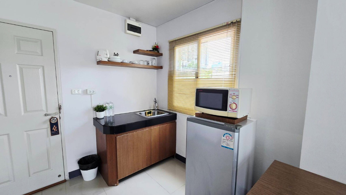 Condo · Khlong Toei, bangkok — photo 4