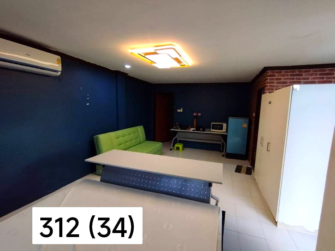 Pictures of ็HUB42 Seacon Srinakarin - Rest Easy Live Close - Fully furnished only 3990 monthly 1/13