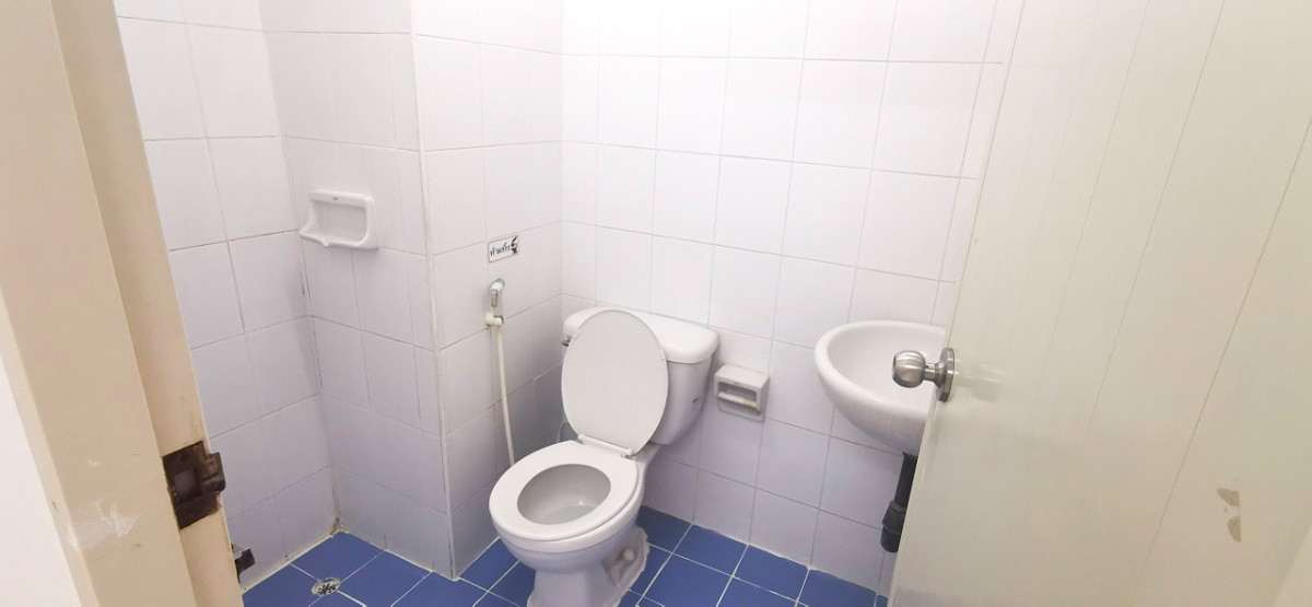 Pictures of Be-live Udomsok7 (Apartment near BTS Udomsuk, walk 10 minutes, next to 7-11 and laundry) 5/21