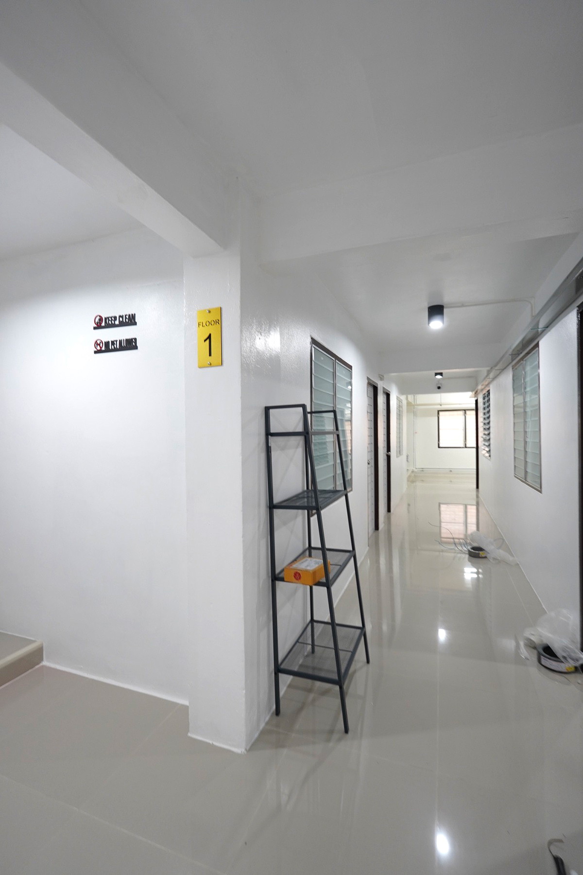 Pictures of The Corner 5 26/49