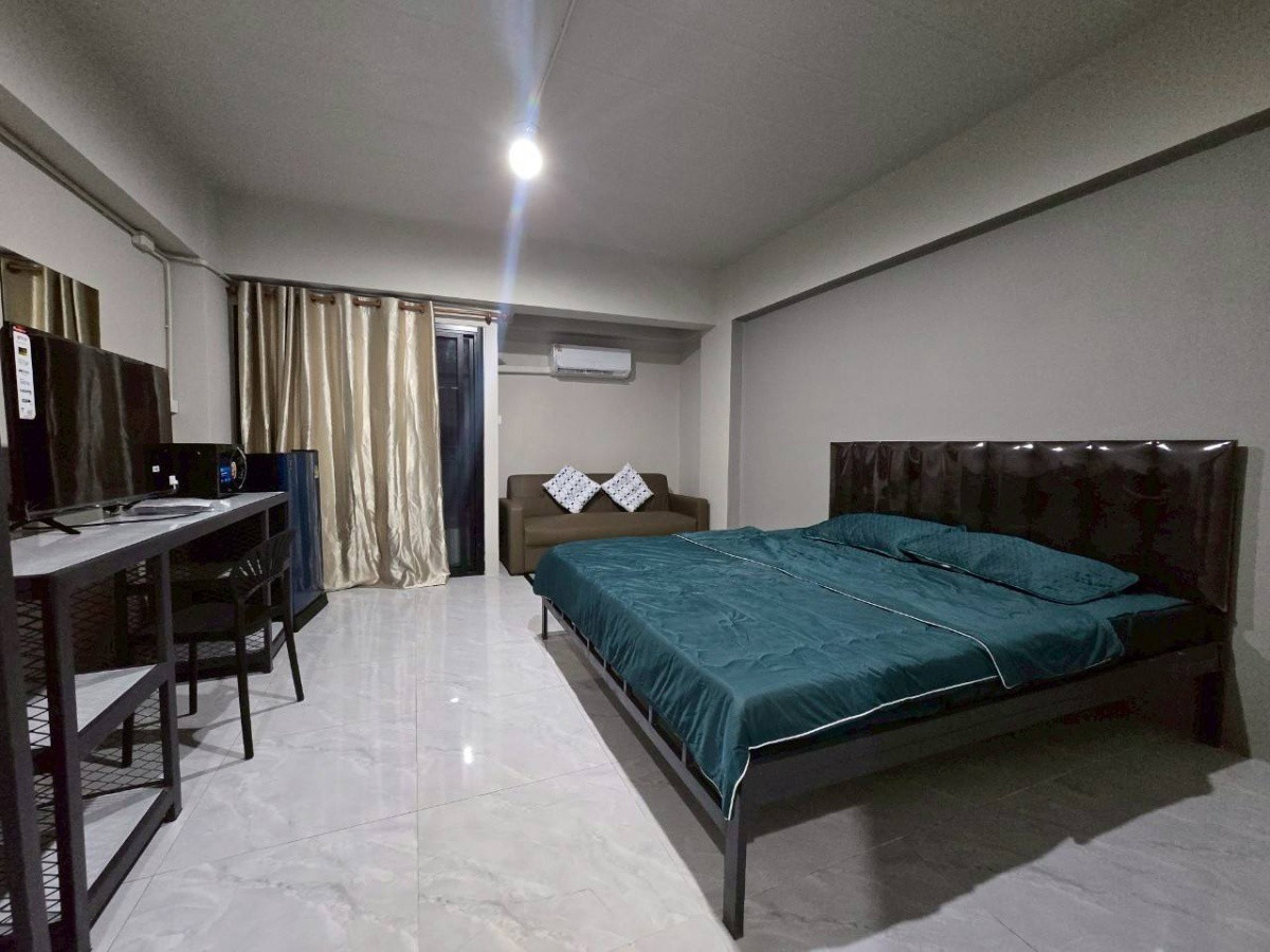 Condo — photo 3