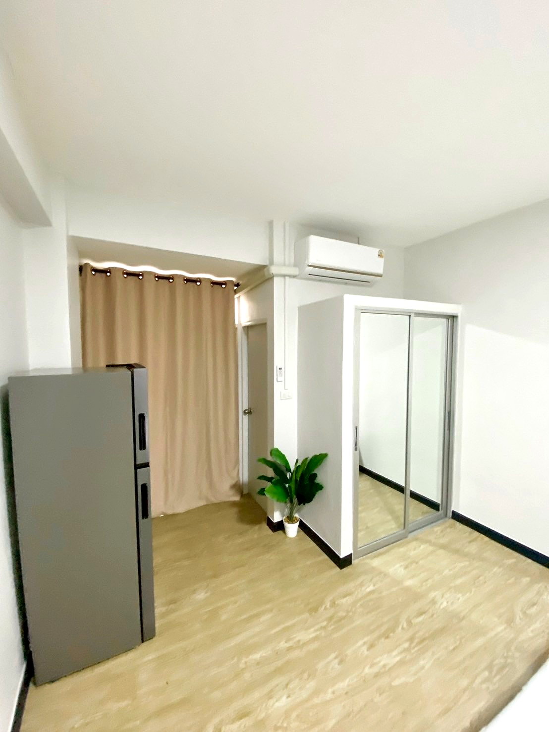 รูปภาพ พรีเมียร์ เพลส ศรีราชา | อพาร์ทเม้นท์ หอพัก ที่พัก ห้องพัก - รูปที่ 53/69