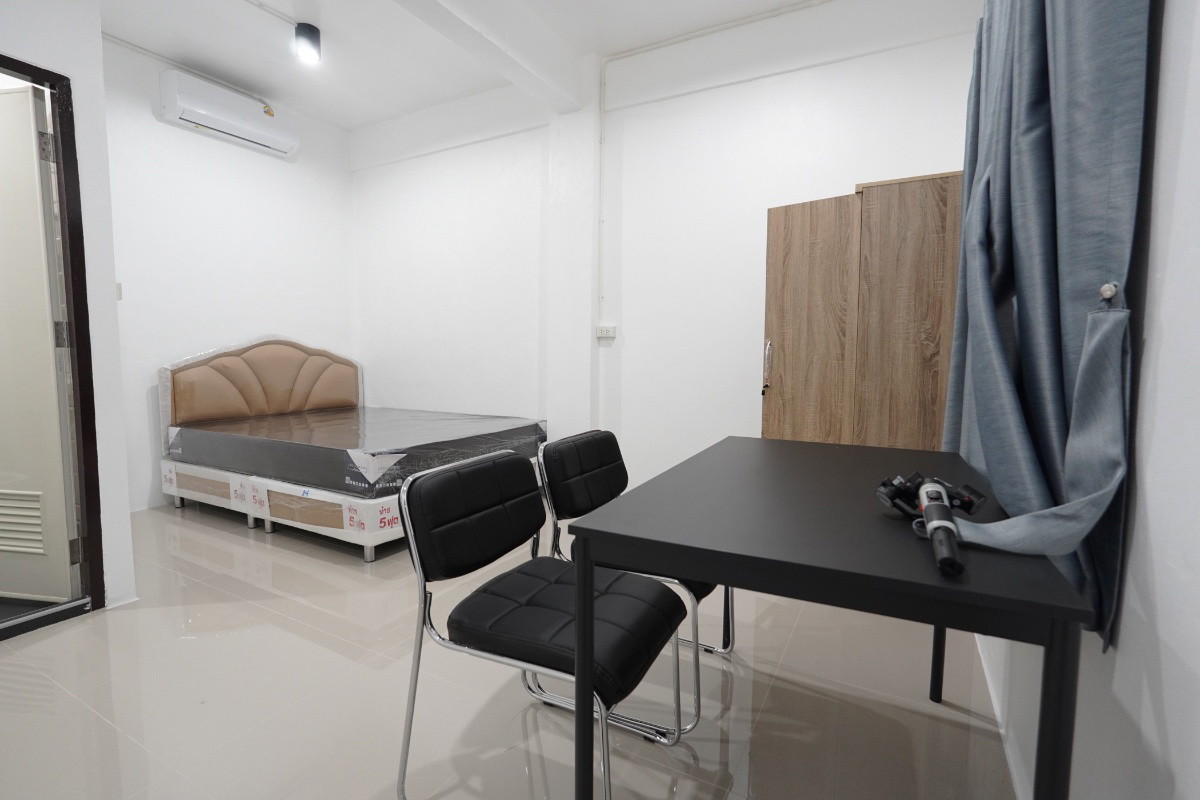 Condo · Phasi Charoen, bangkok — photo 2