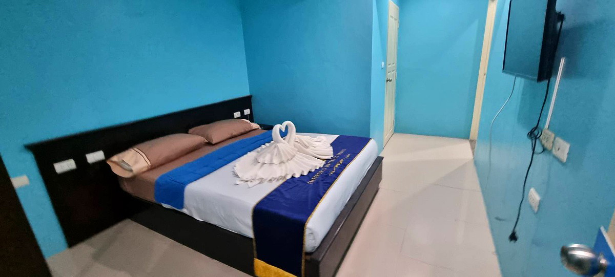 Pictures of The Bedroom Kata Beach Phuket  8/13