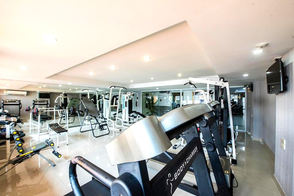 Pictures of Roseate Ratchada 3/4