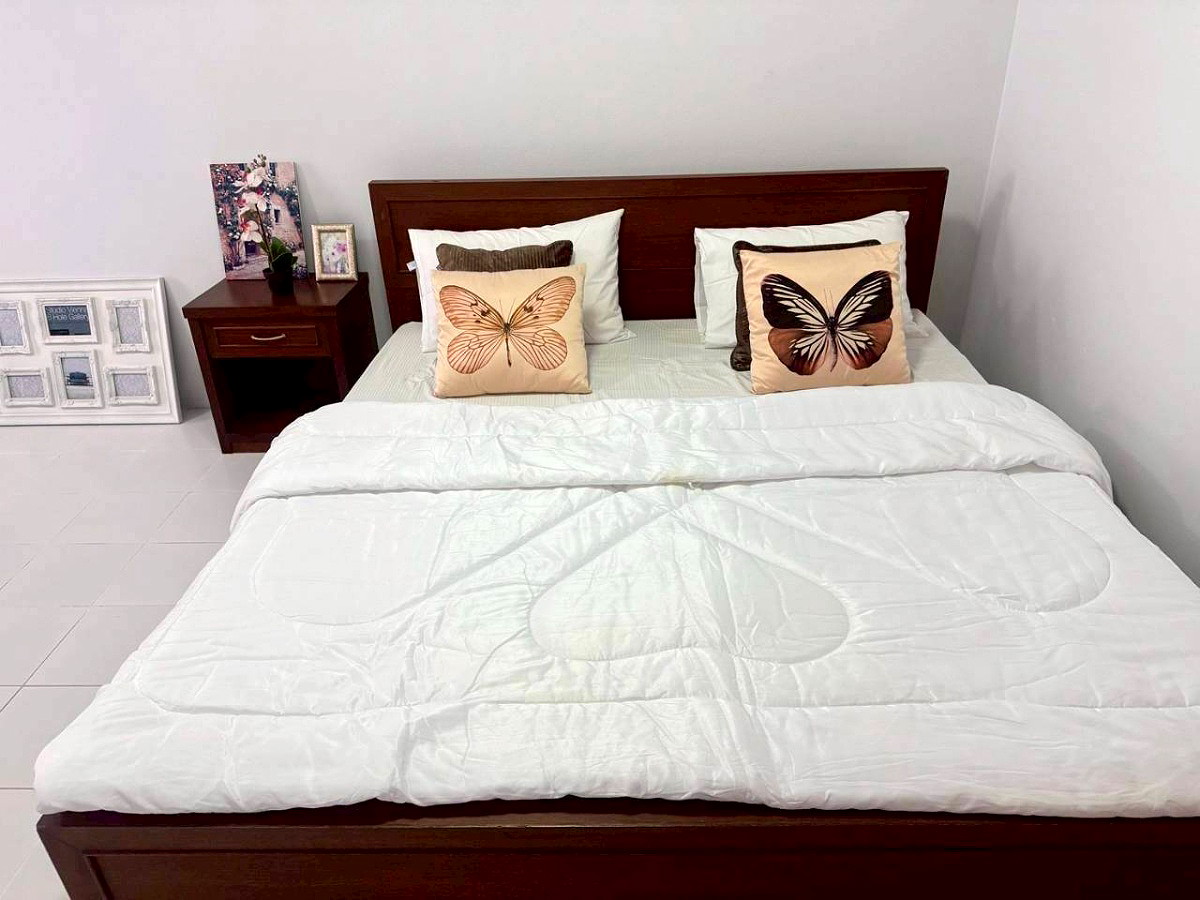 Pictures of ึ70Boston Mansion 8/8