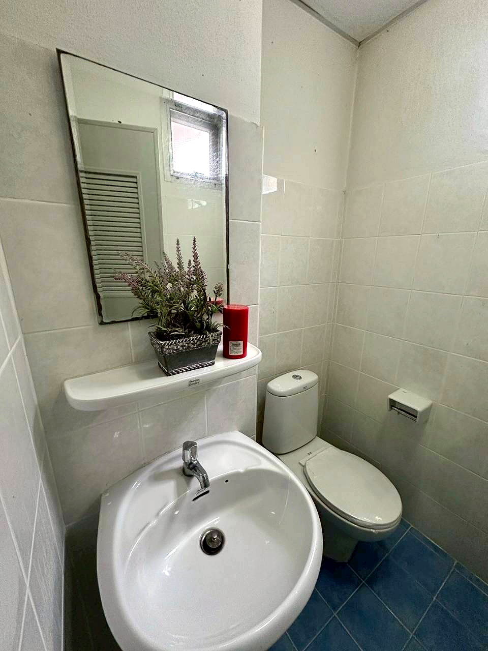 Pictures of ึ70Boston Mansion 6/8