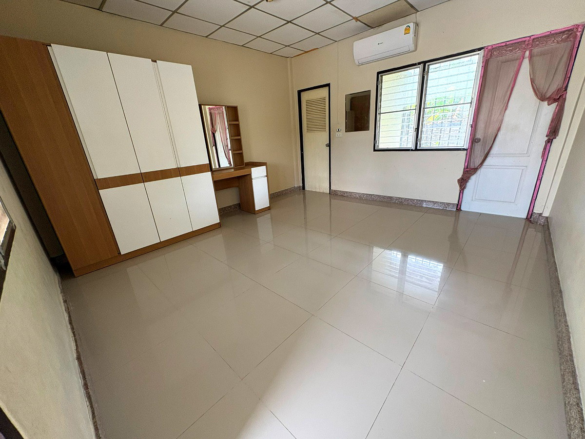 Pictures of Melom Permsin Soi Phoemsin 31 3/5