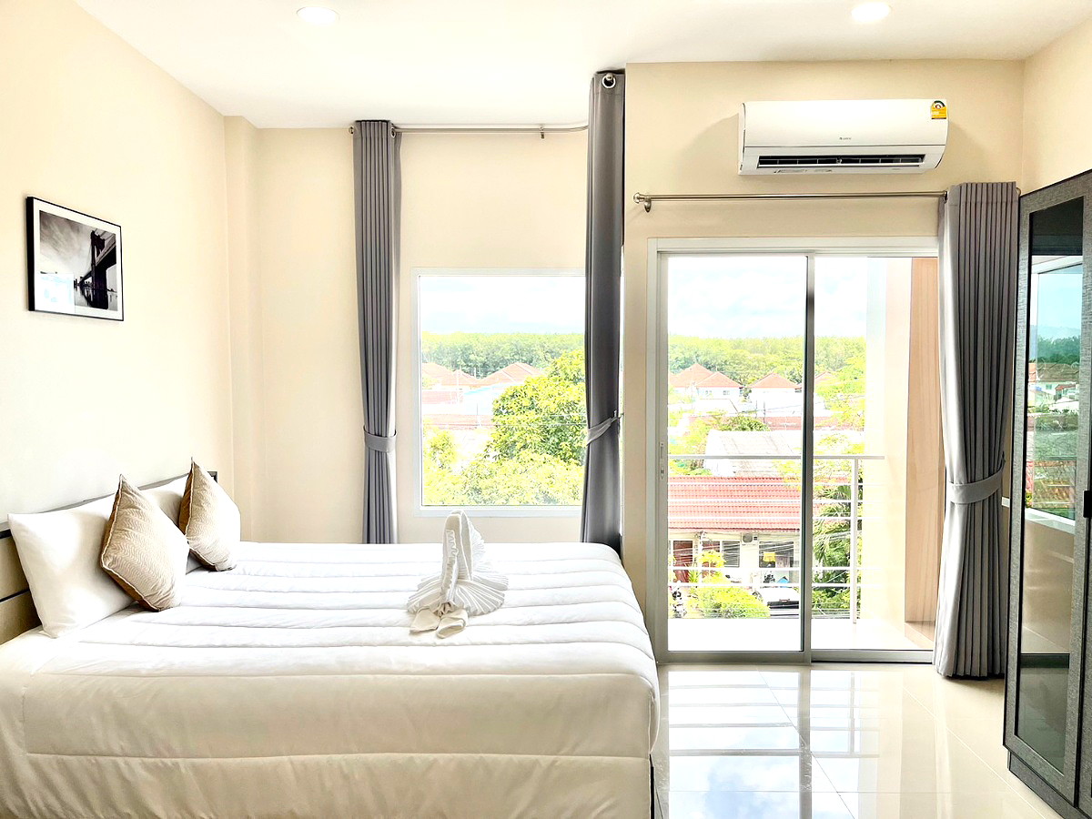 Pictures of M.S.APARTMENT 7/11