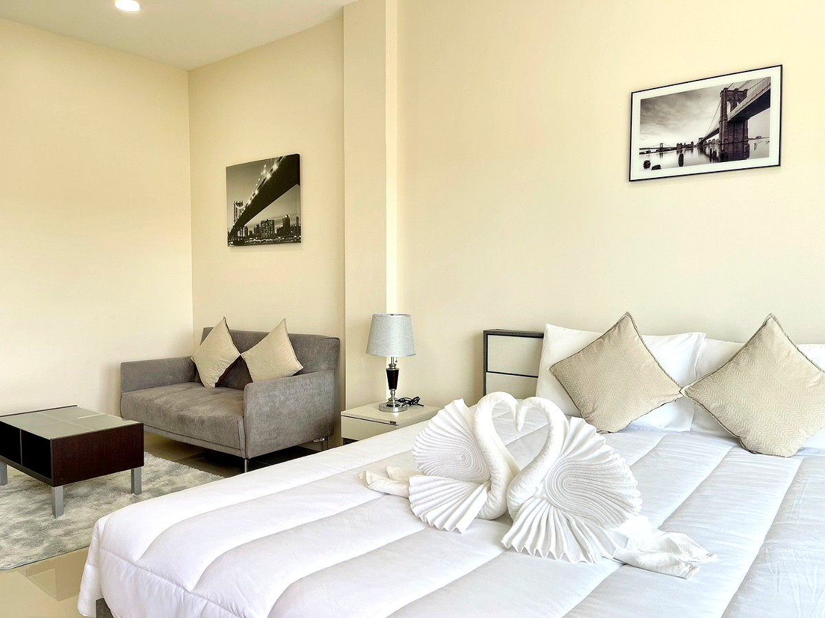 Pictures of M.S.APARTMENT 9/11