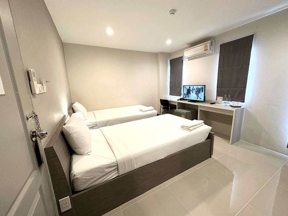 Pictures of Baan39 Apartment 19/19