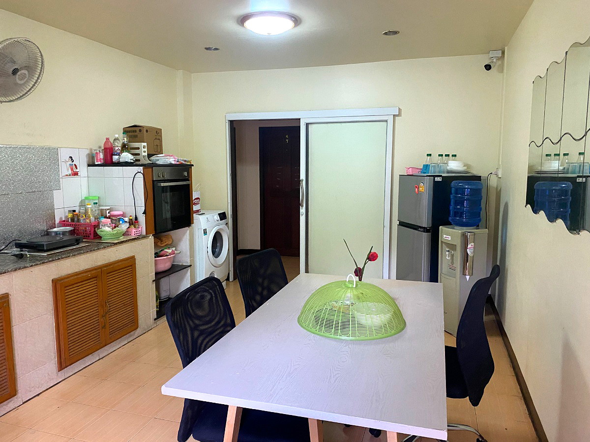 รูปภาพ ธิติกาญจน์ อพาร์ทเม้นท์/ซอยวัดด่านสำโรง  (ใกล้ BTS สำโรง - ใกล้ Bitec)     | อพาร์ทเม้นท์ หอพัก ที่พัก ห้องพัก - รูปที่ 46/48