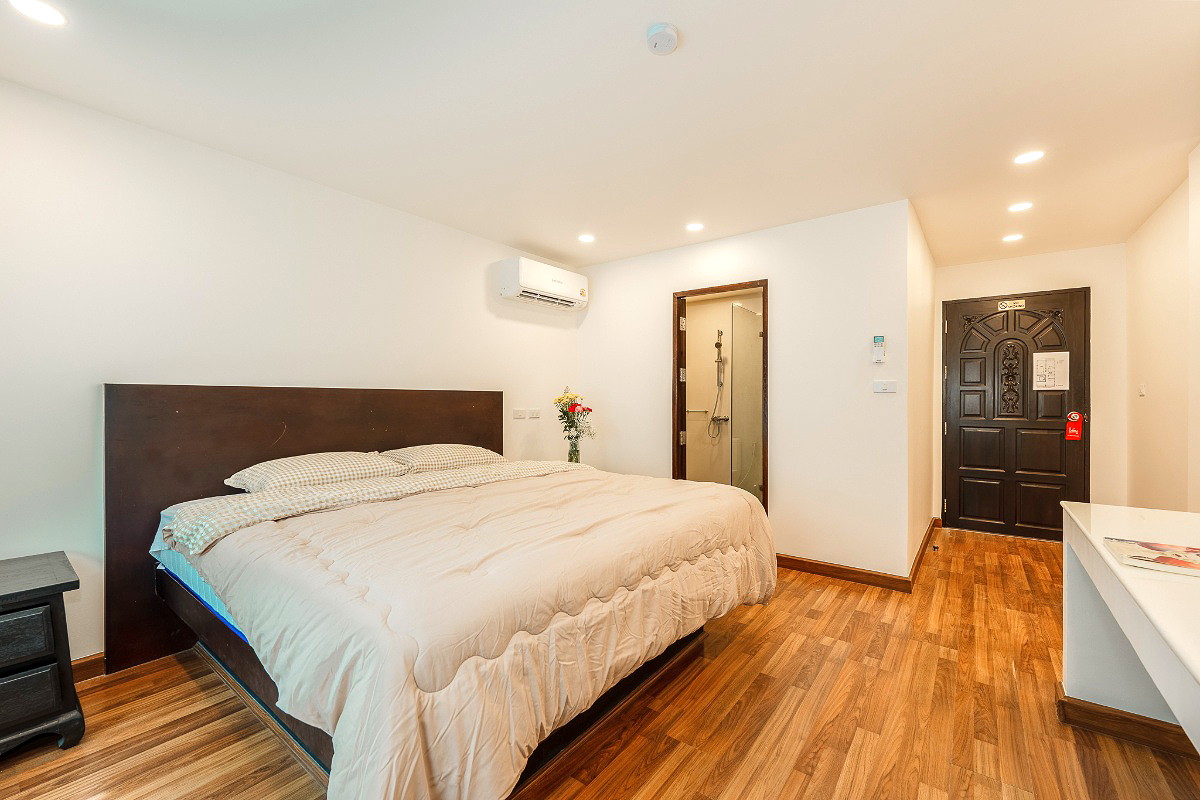 Pictures of SAVAAN PATONG 5/6